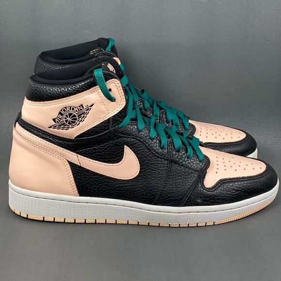 Nike Air Jordan 1 Retro High OG Crimson Tint Sneaker Shoes mens size 10 - Picture 1 of 10